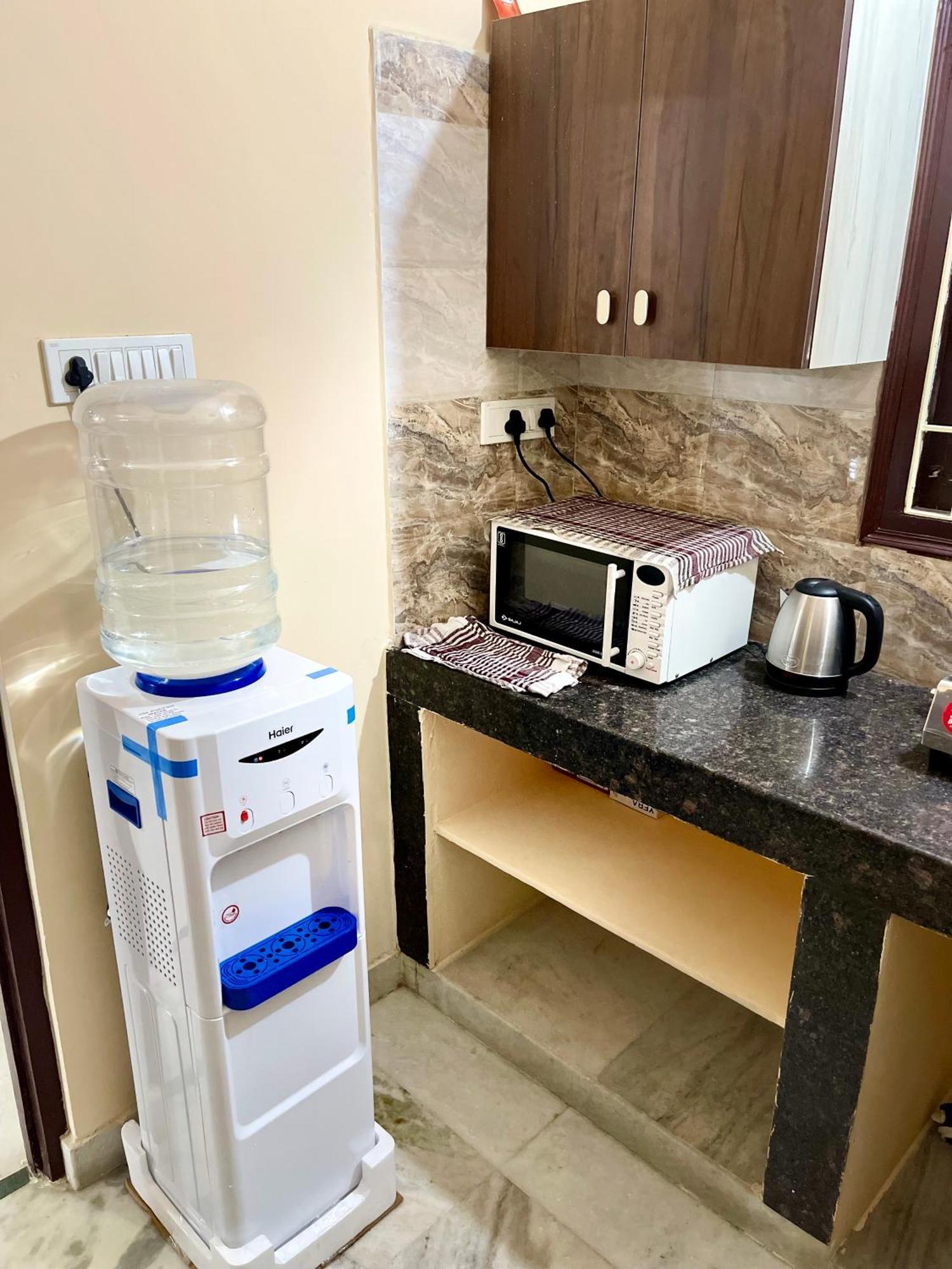 Castle-2bhk Luxurious Apartment/guesthouse *