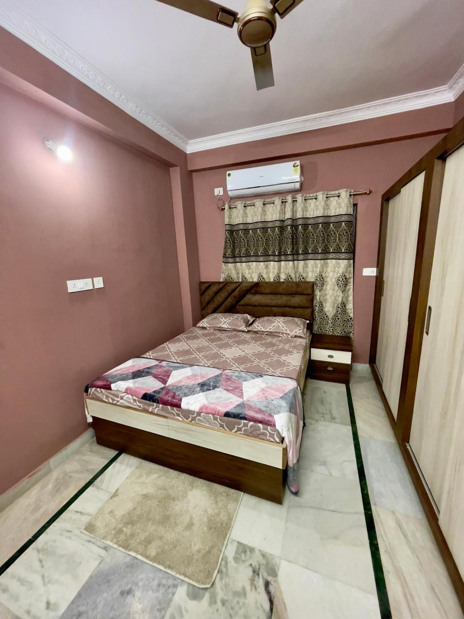 Castle-2bhk Luxurious Apartment/guesthouse