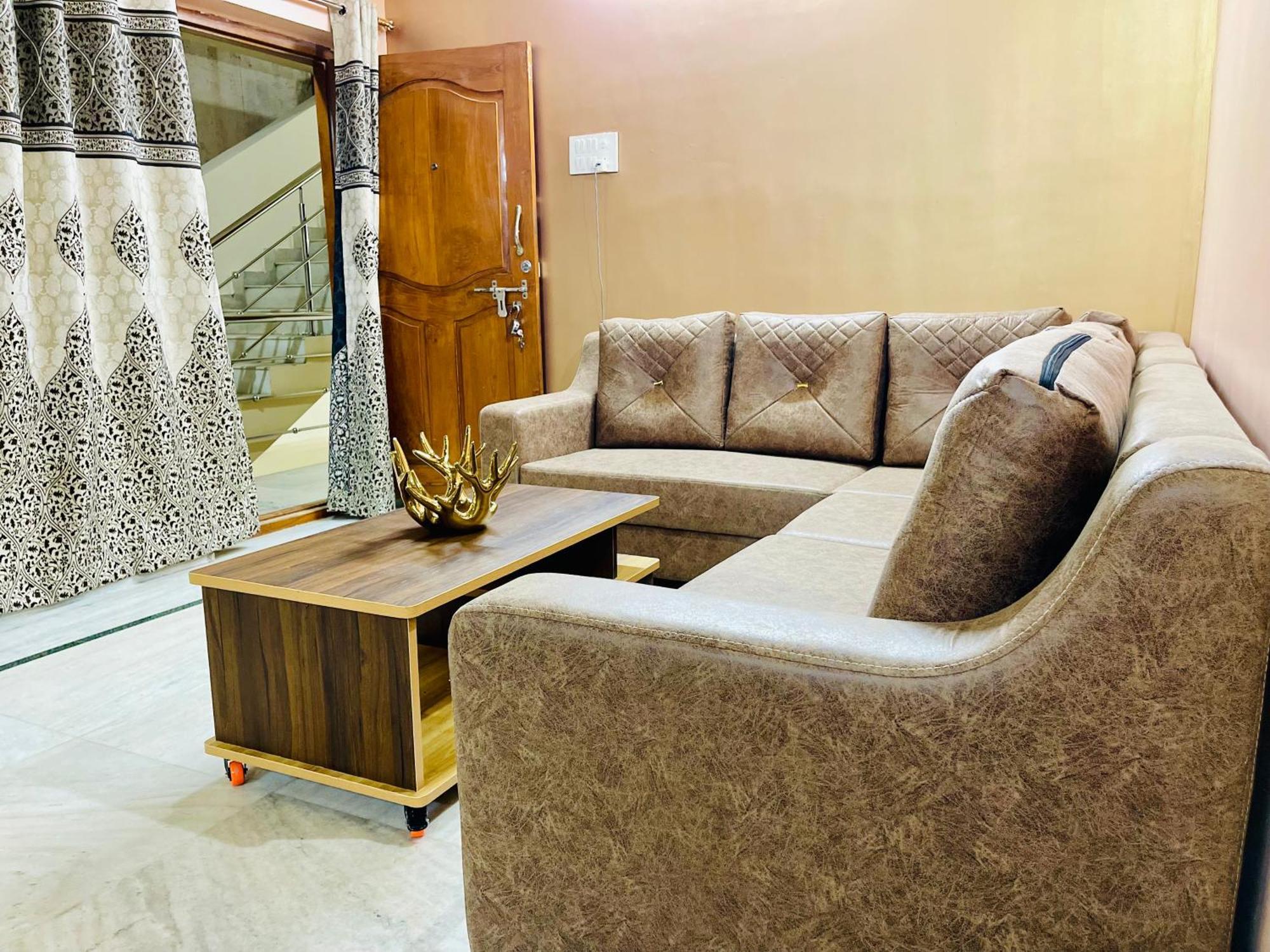 Apartment Castle-2bhk Luxurious Apartment/guesthouse Hyderabad