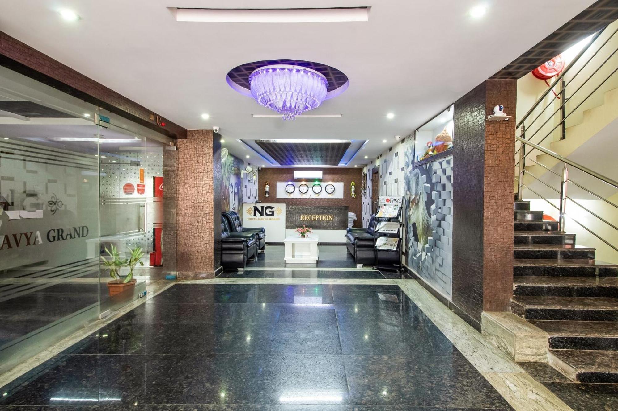 Capital O Sri Navya Grand Near Nexus 3* Hyderabad