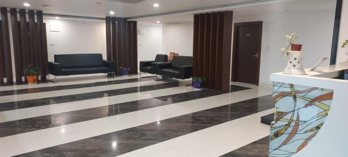 Hotel Ssr Grand 4*