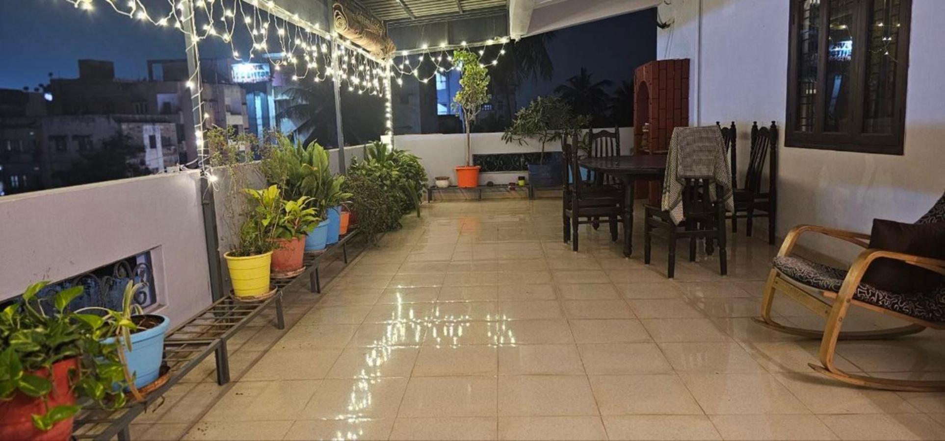 Bonjour Travellers Hostel Hyderabad