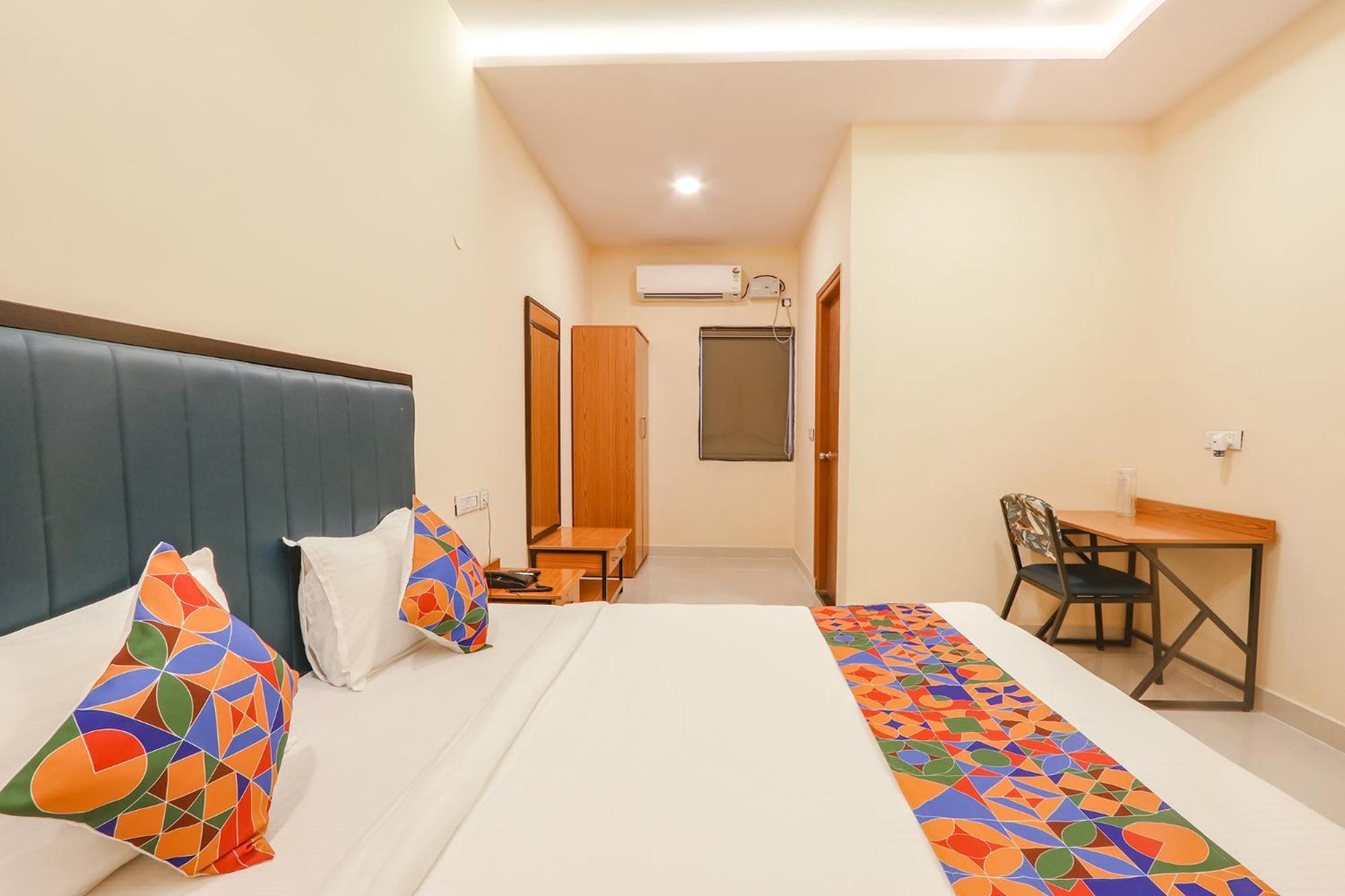 Fabhotel Mint Park - Nr Nmims College Jadcherla