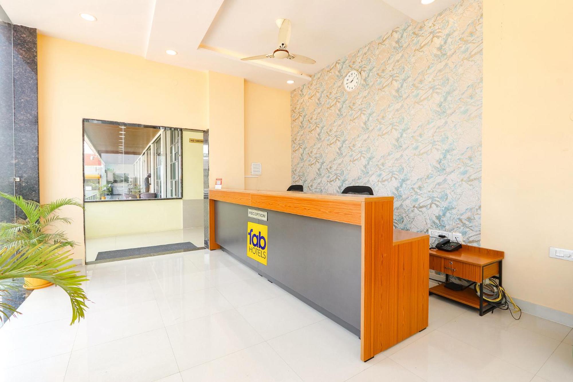 Fabhotel Mint Park - Nr Nmims College 3* Jadcherla
