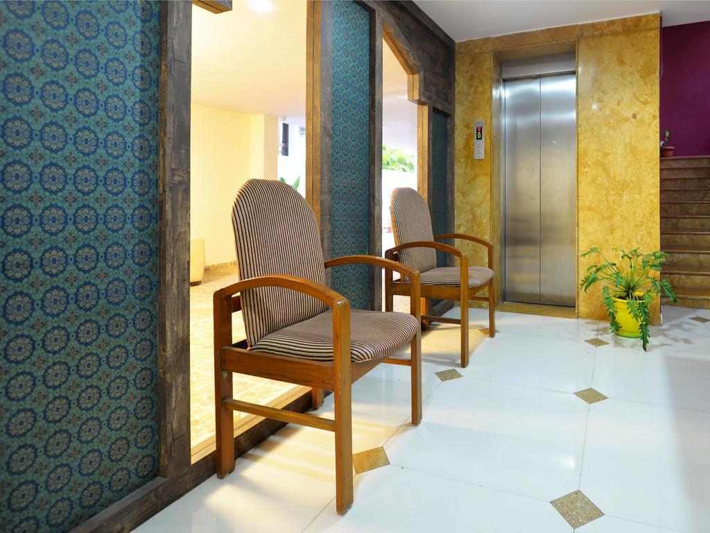 Oyo Banjara Hills Mla Colony Hotel