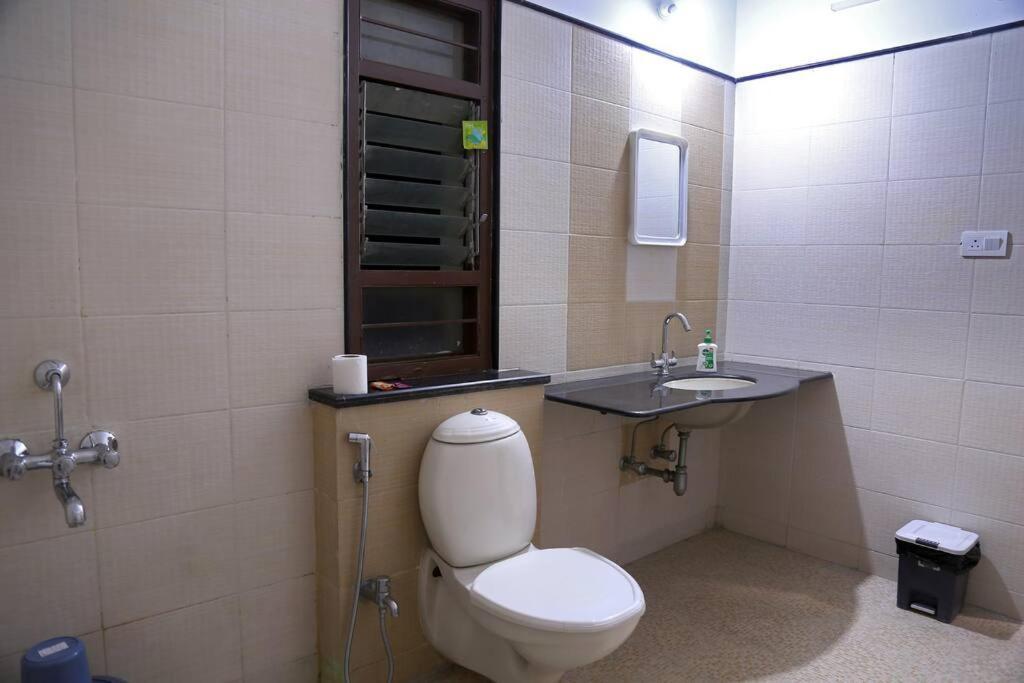 Apartment Row House 4 Bhk - 4 Balconies-near Aig Hospital, Gachibowli Hyderabad