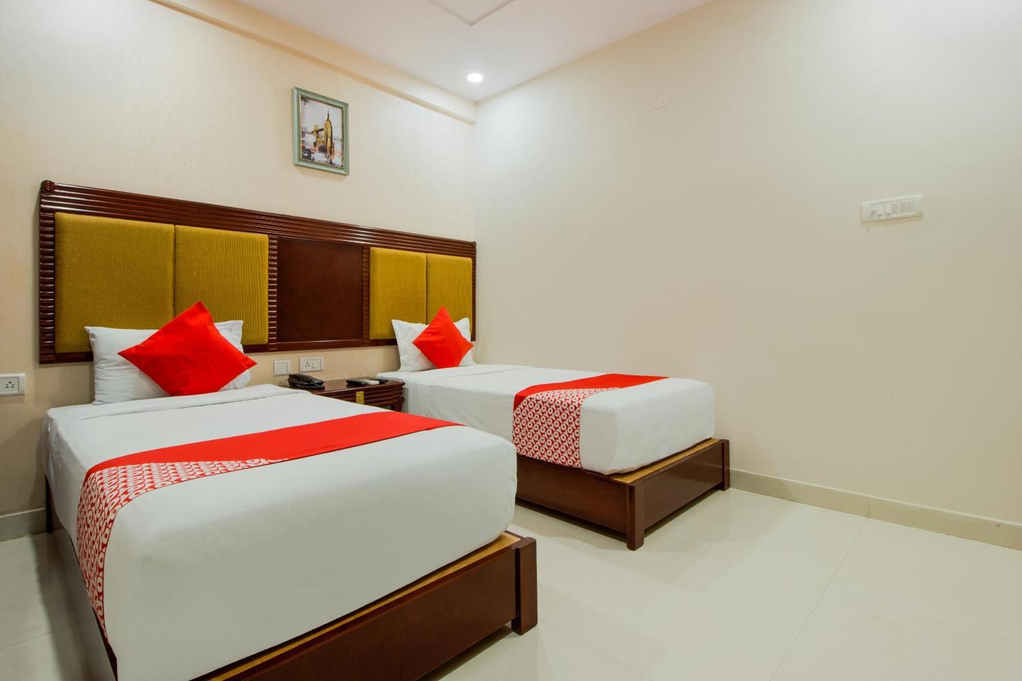 Oyo Mythri 4* Hyderabad
