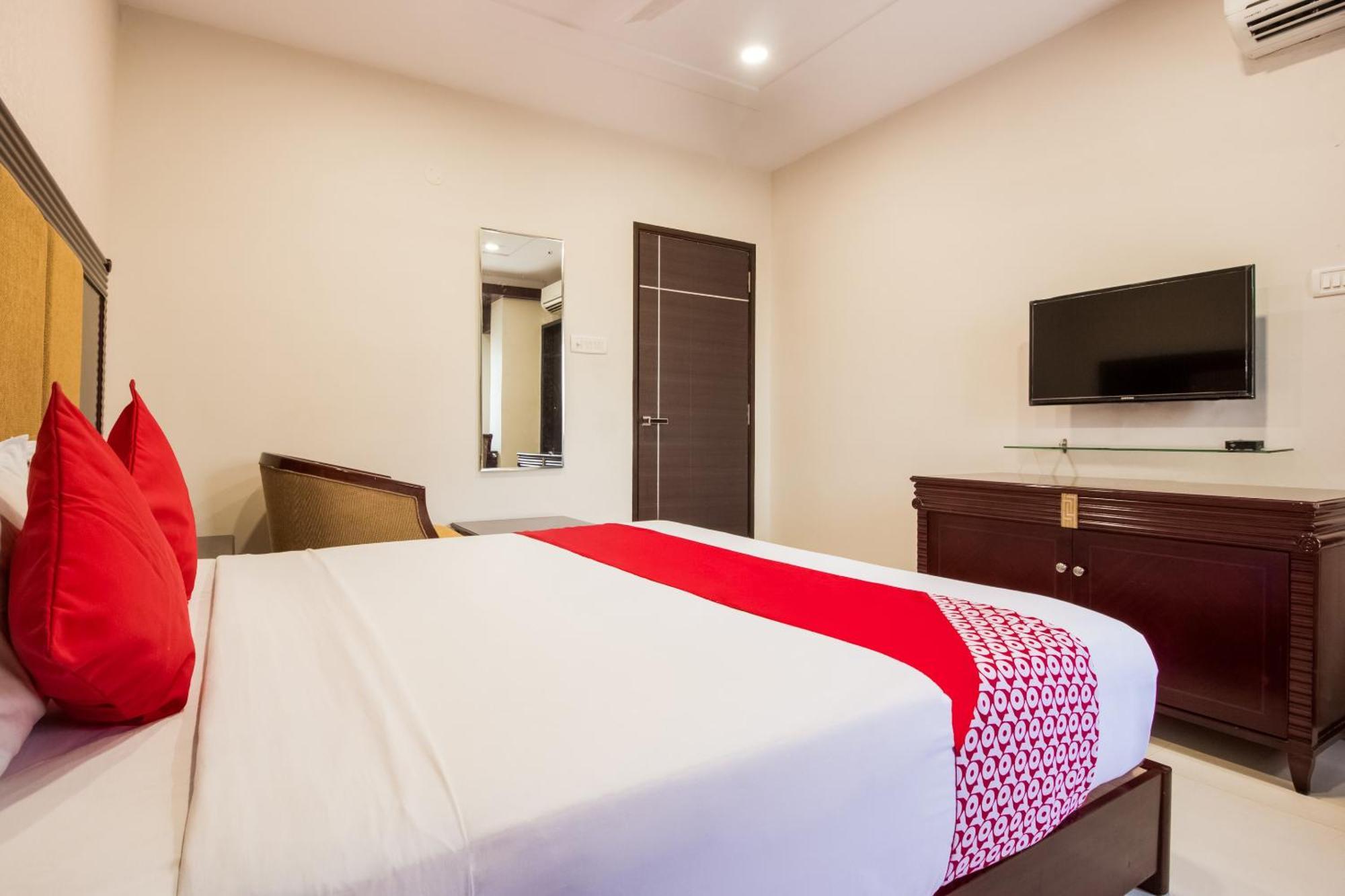 Hotel Oyo Mythri