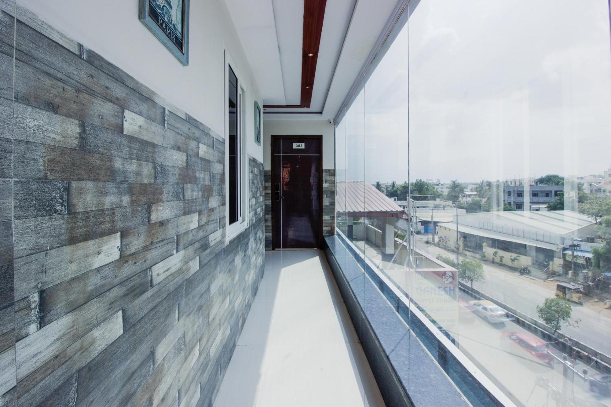 Oyo Mythri Hotel