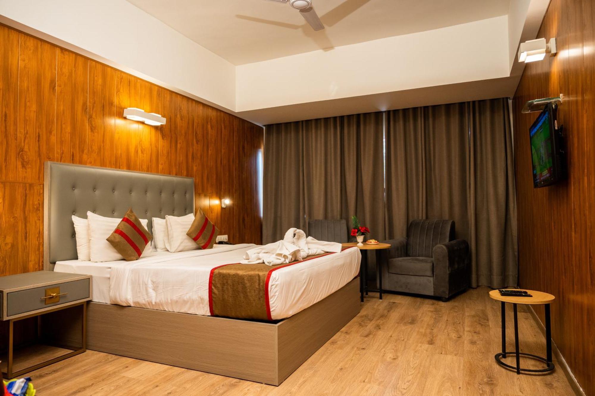Hotel Asrani International 3*