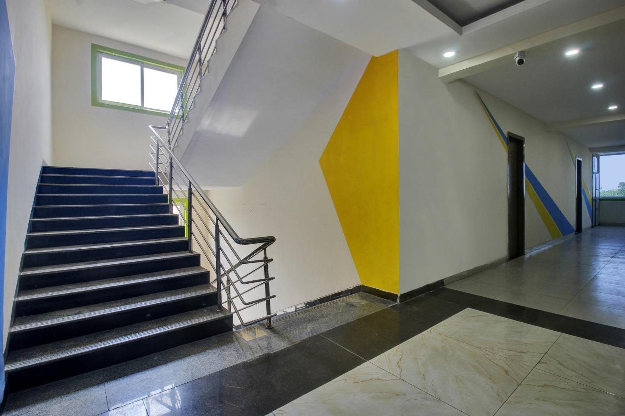 Oyo Flagship High Rise Hotel Hyderabad