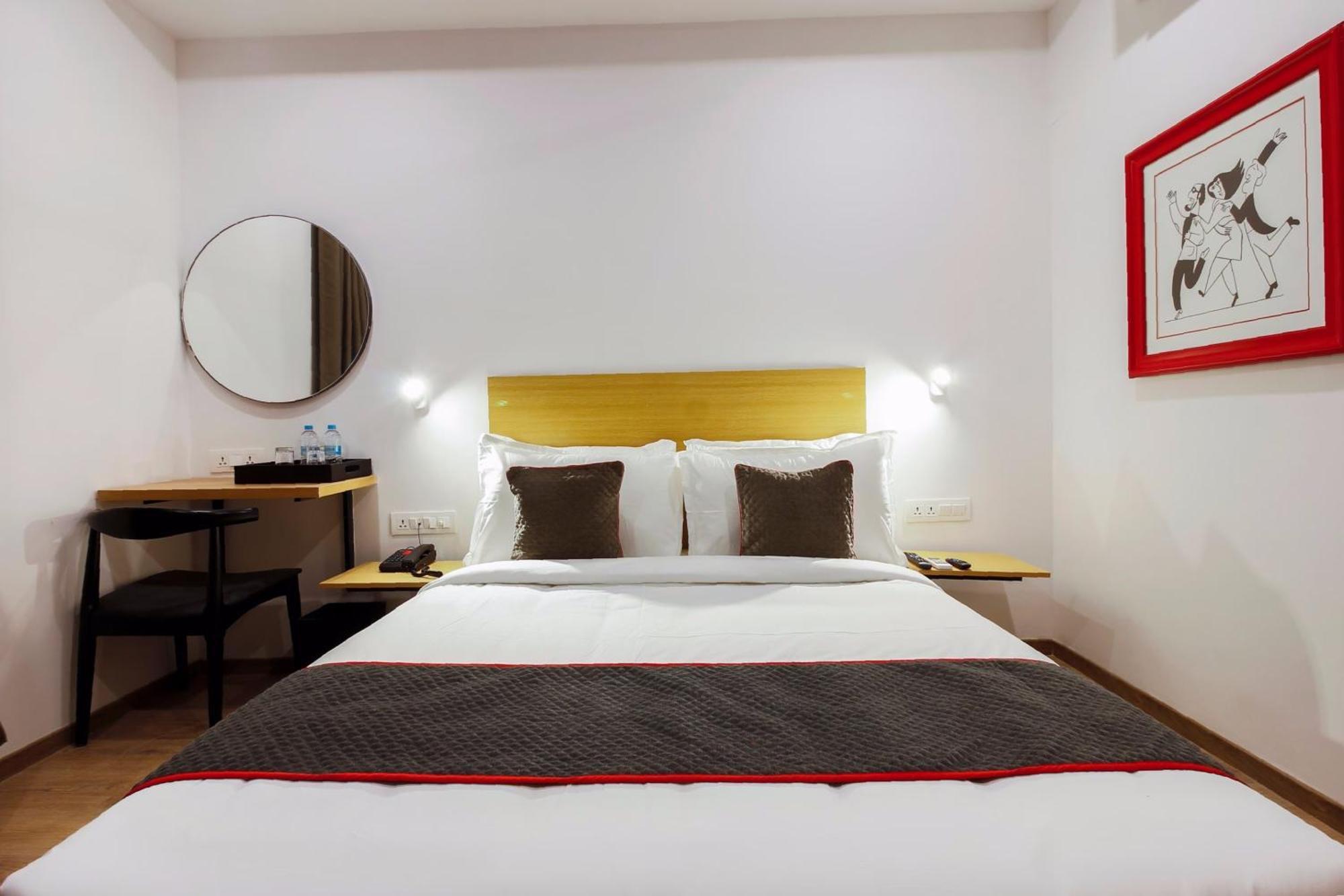 Hotel Super Townhouse Rcc Elite 4*