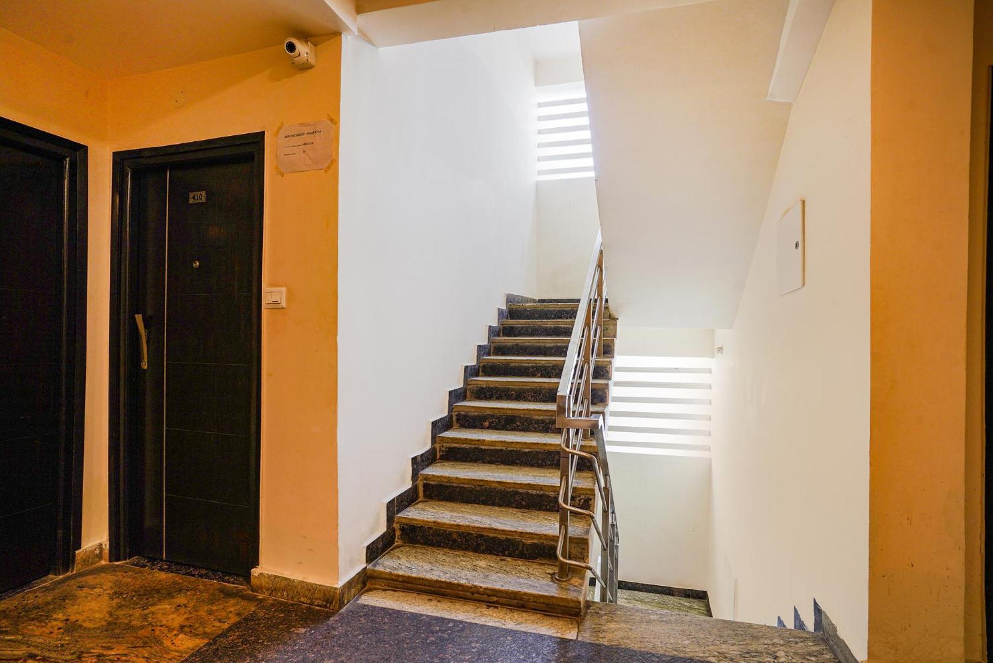 Fabhotel Unique 3*