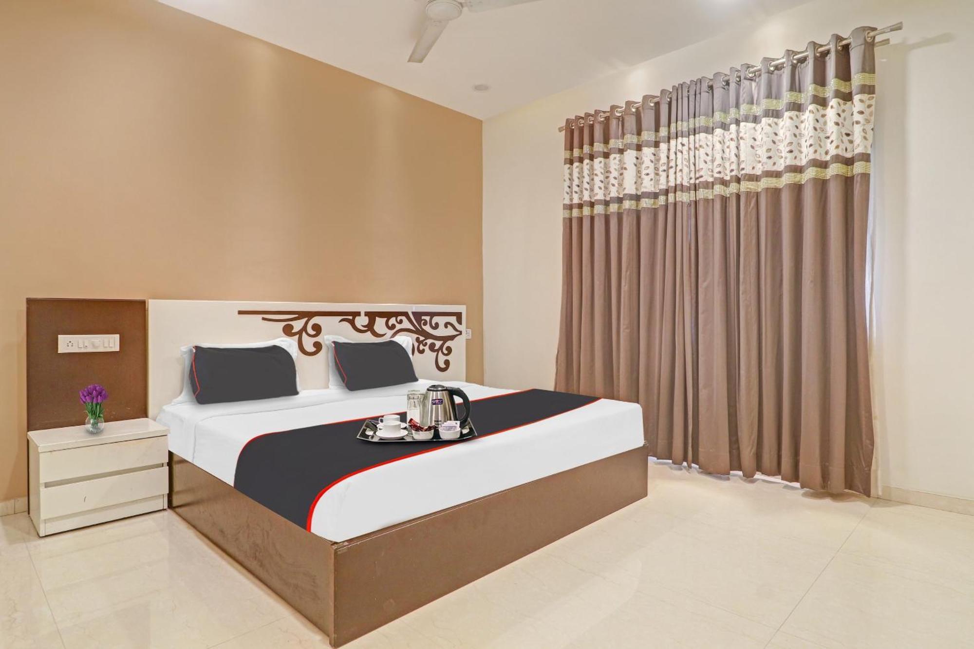 Oyo Flagship Ekasila 3*