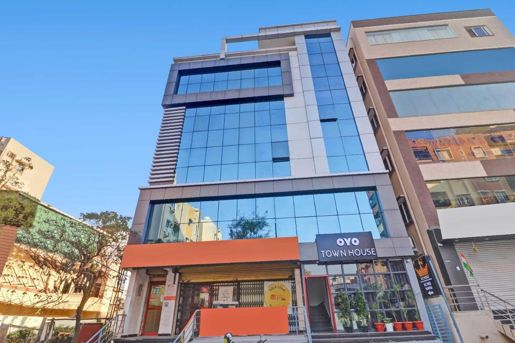 Super Townhouse Rcc Pride 4* Hyderabad