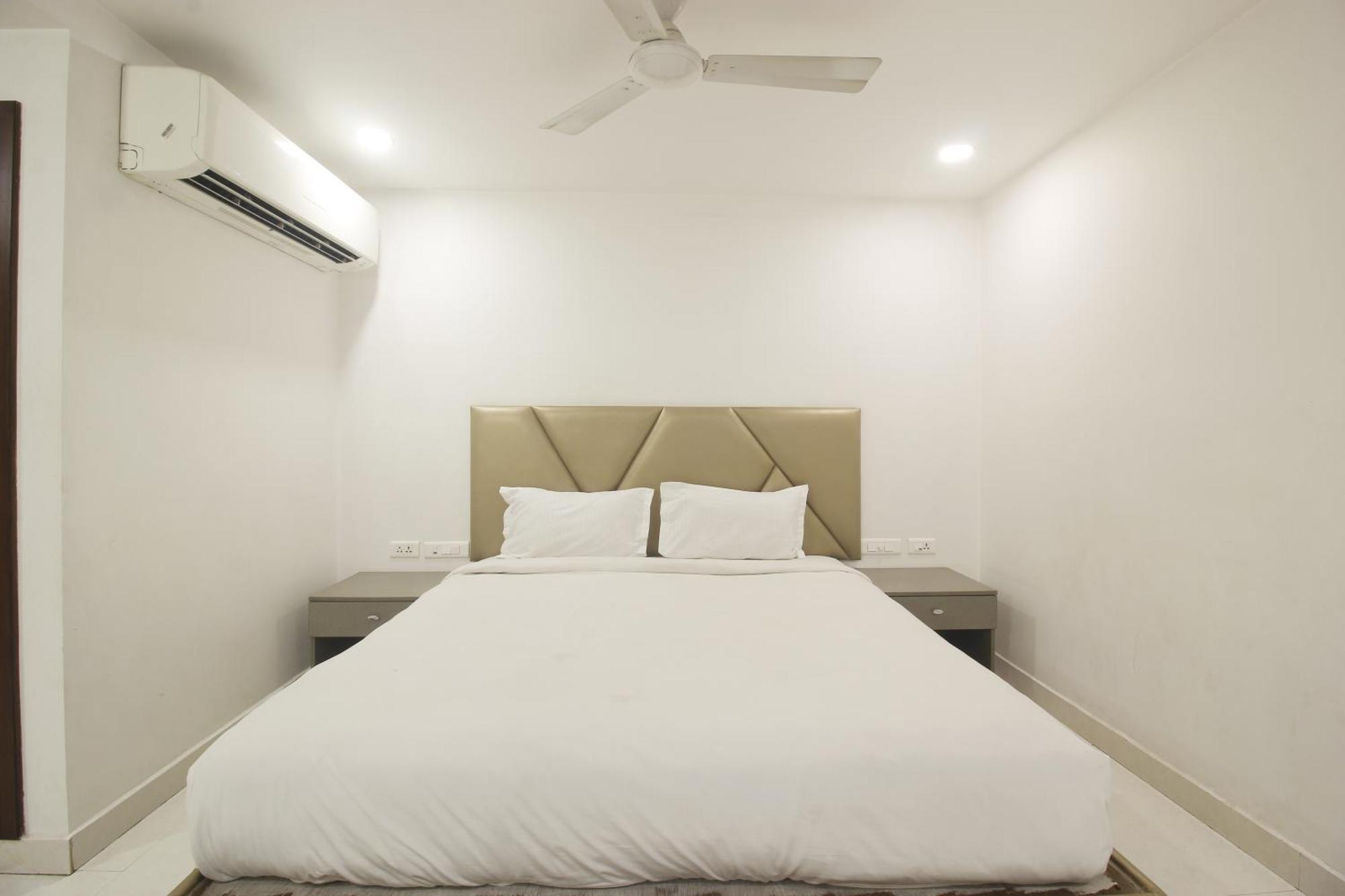 Hotel Ssr Grand 4*
