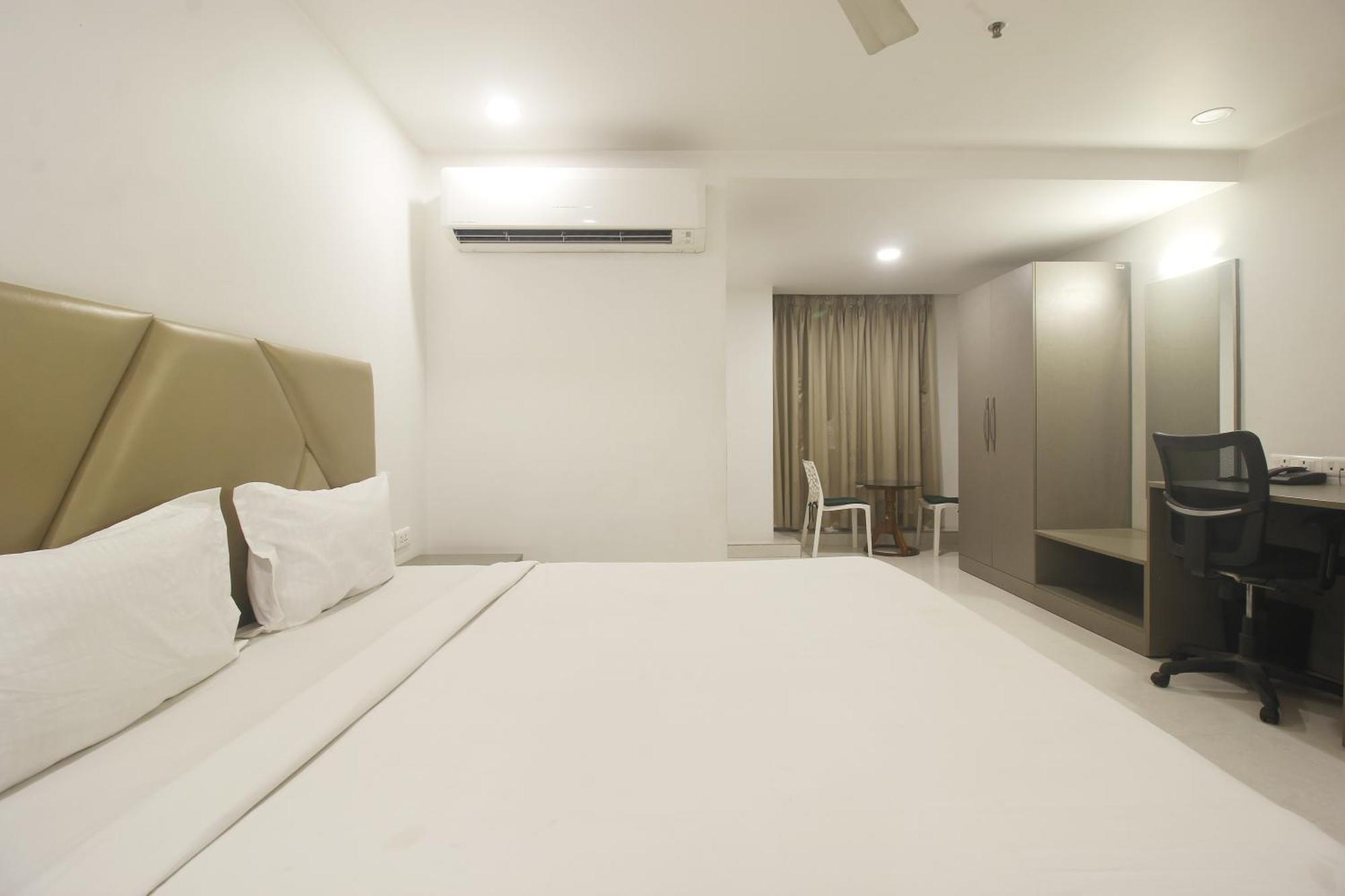 Ssr Grand Hotel Hyderabad