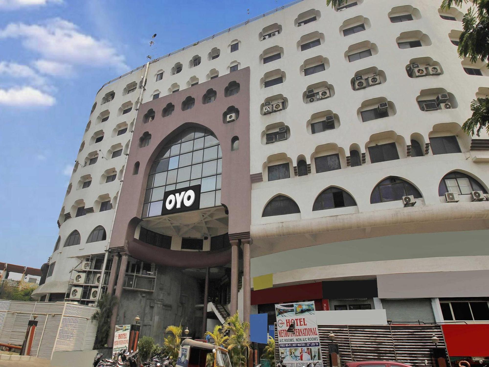 Hotel O Metro International 4*