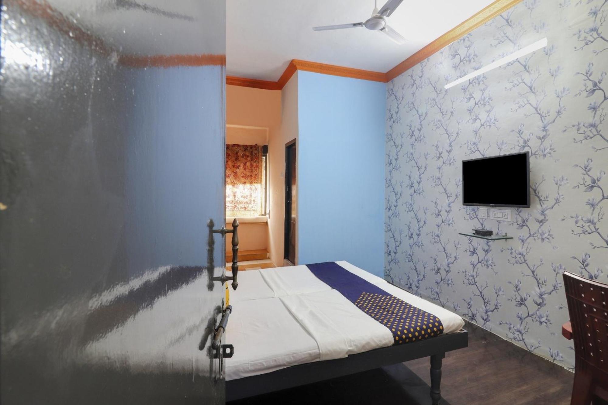 O 74966 Shree Amardeep Hotel 2*