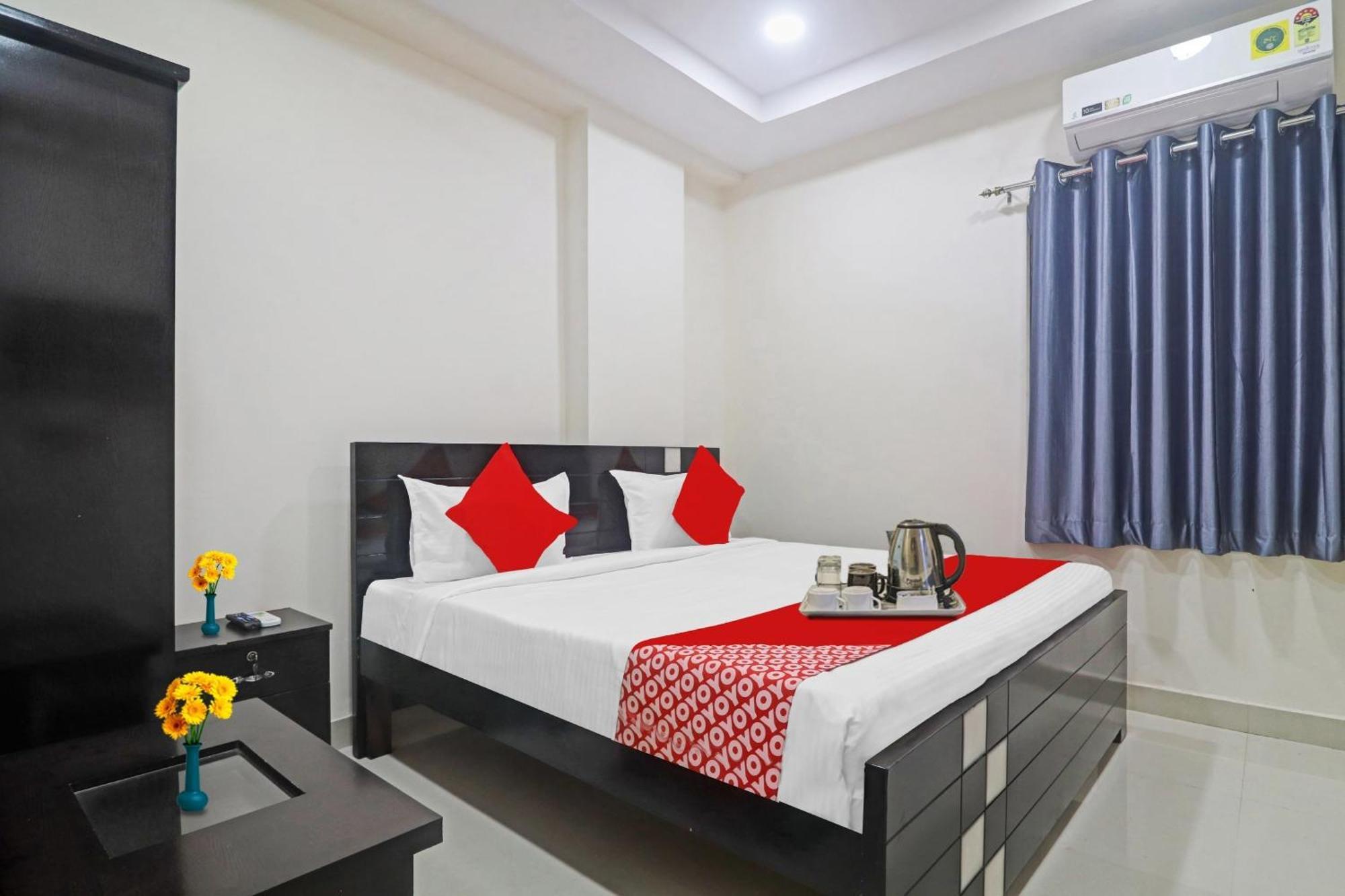 Hotel Oyo Msr Guest Near 100ft Road Hyderabad