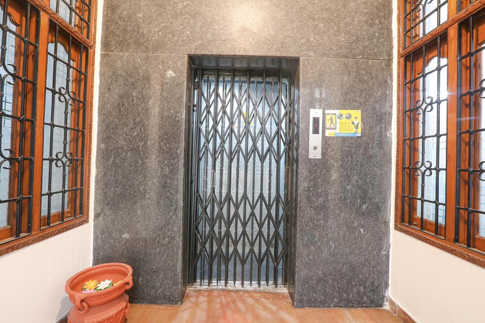 Hotel Fabhotel Sv Orchids Jubilee Hills