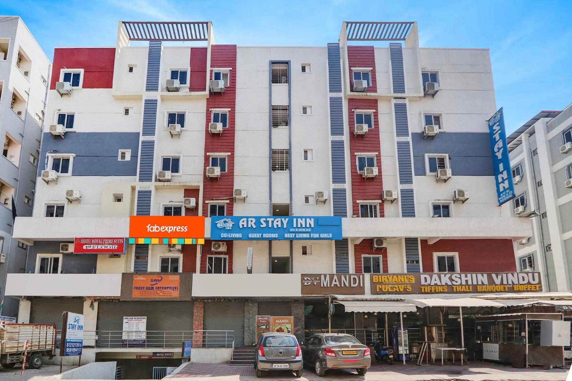 Fabexpress Royal Prime Suits Hotel