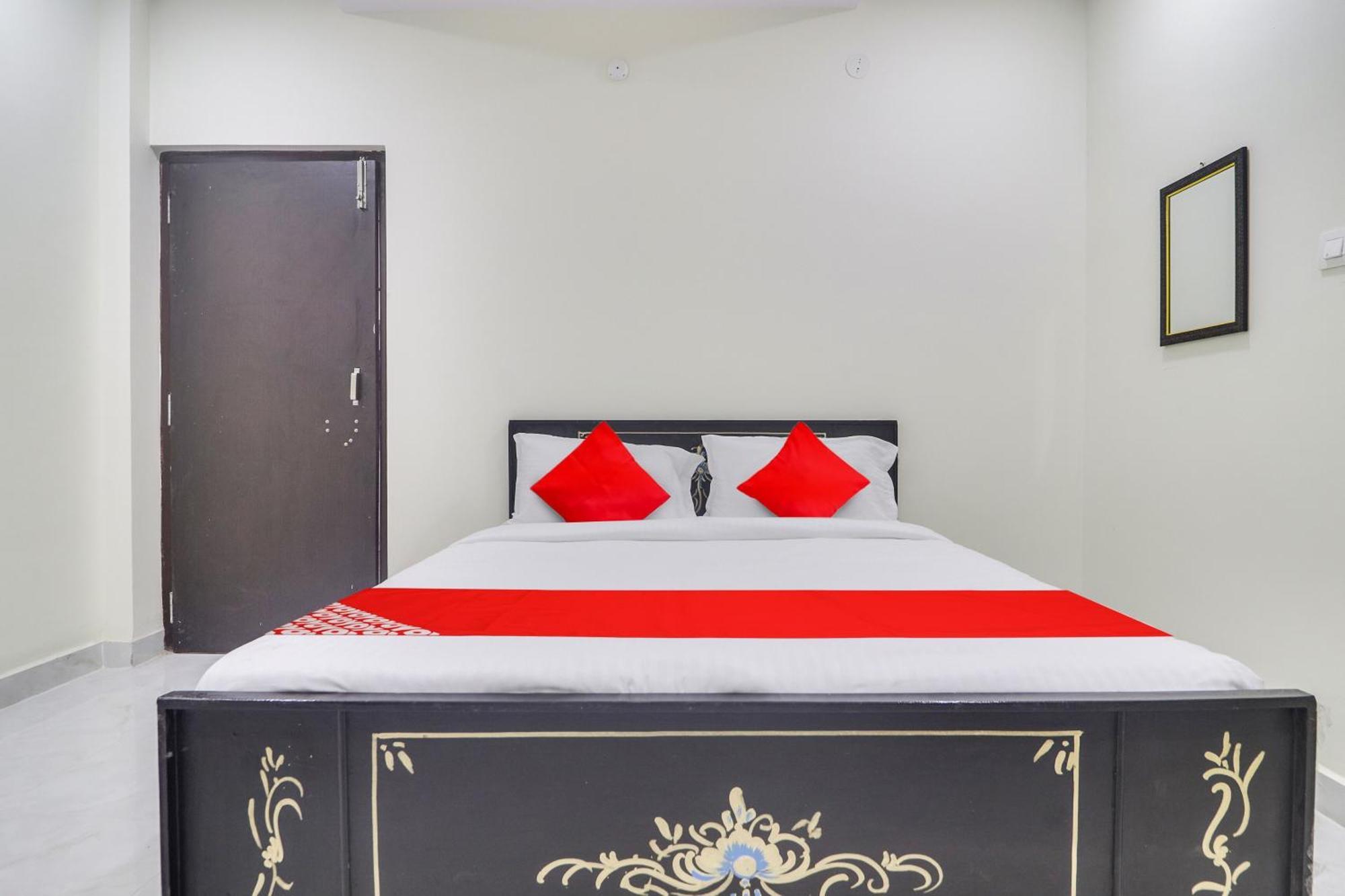 Hotel Oyo Flagship Vj Residency 3*