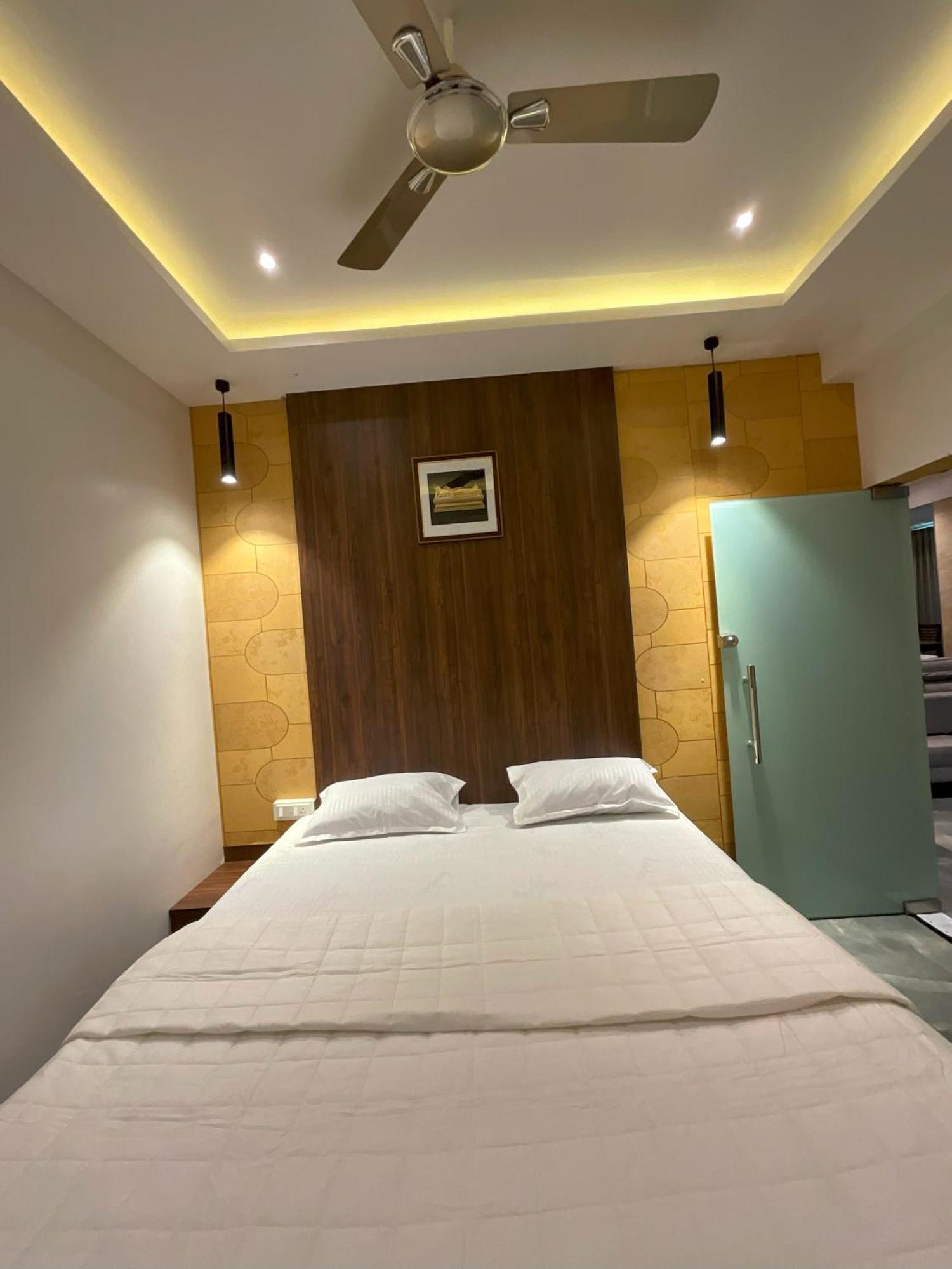 Eleven Views By Fracspace Apartment Hyderabad