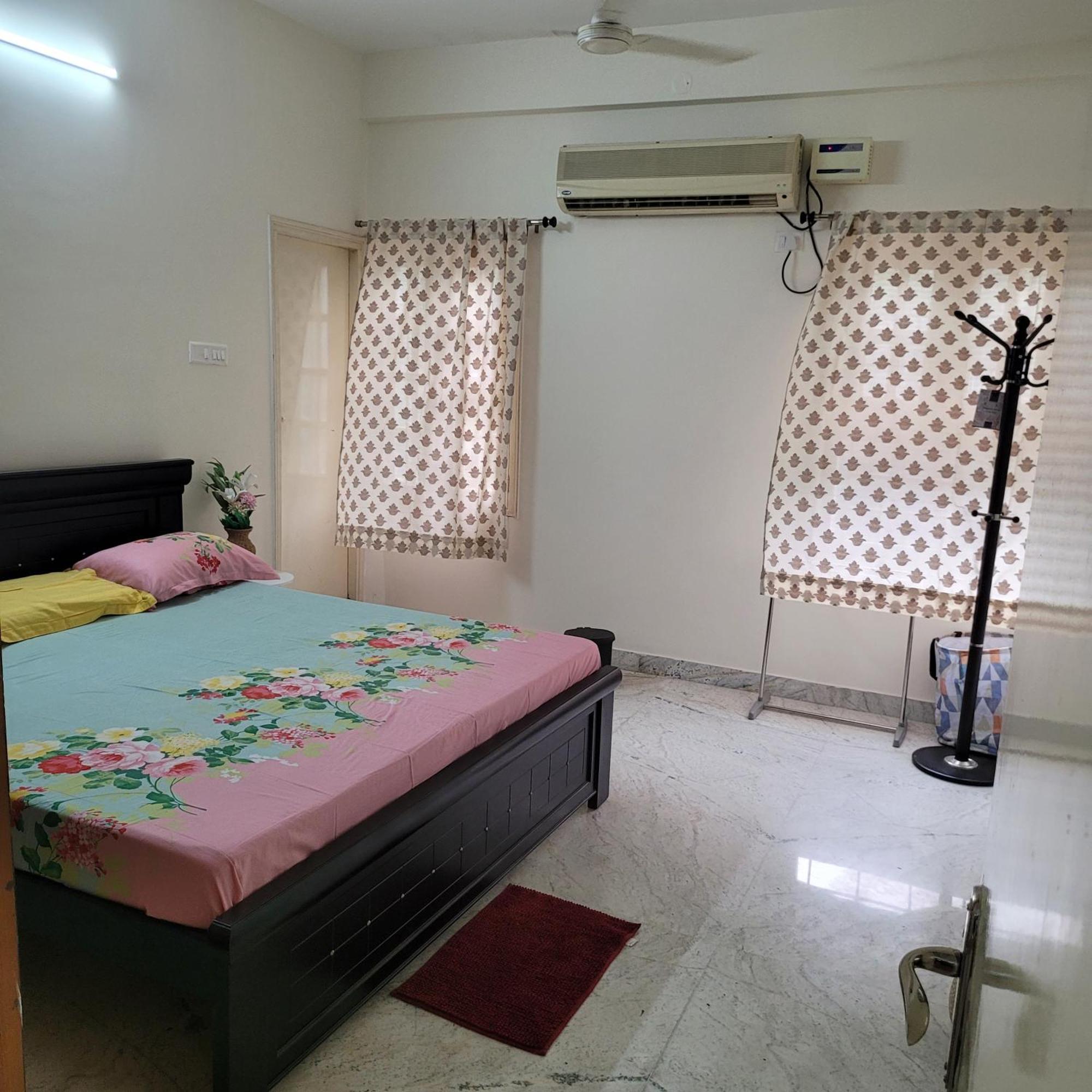 Apartment Shree Nivasam