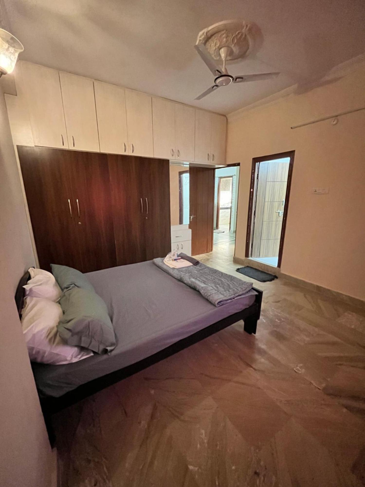 Apartment Central Abode