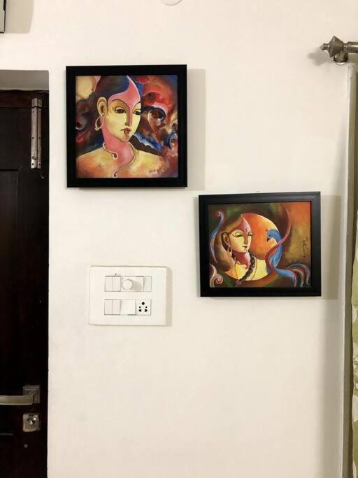 Modern ,cozy ,artistic And Hyderabad