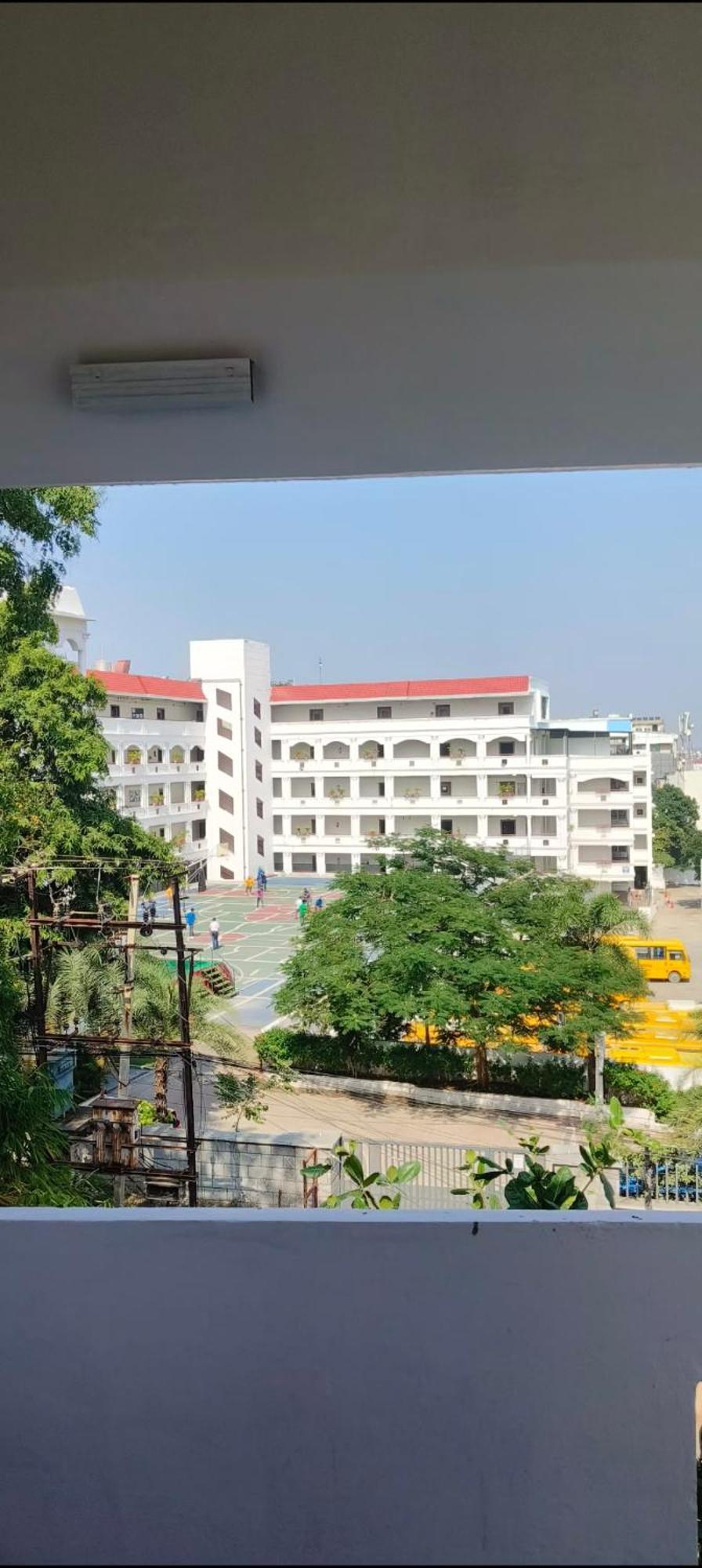 Royal Great Couple Friendly 2 Bhk Flat Road No 7 Banjara Hills Apartment Hyderabad