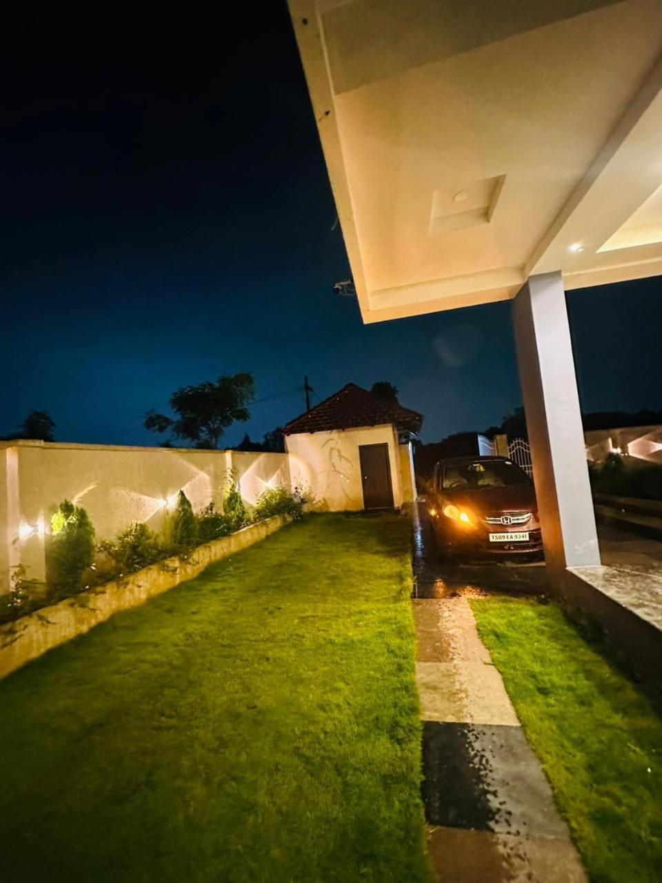 Valley Vineyard In Gandipet Villa Hyderabad