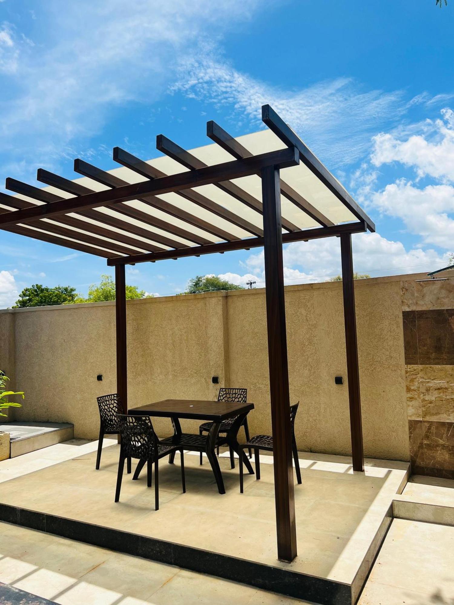 Valley Vineyard In Gandipet Villa Hyderabad