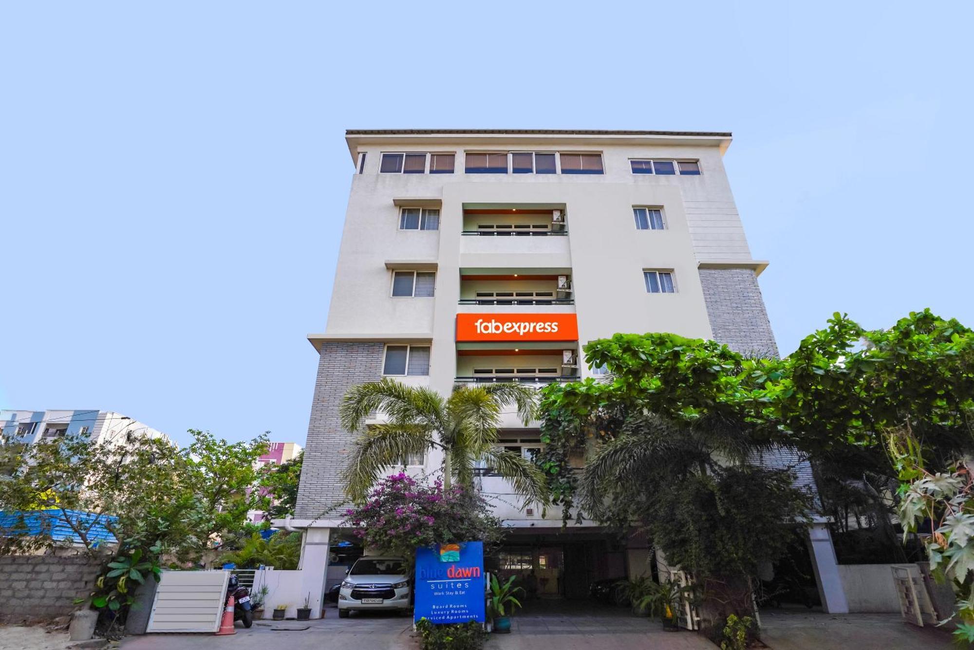 Fabexpress Blue Dawn - Hitech City Hotel Hyderabad
