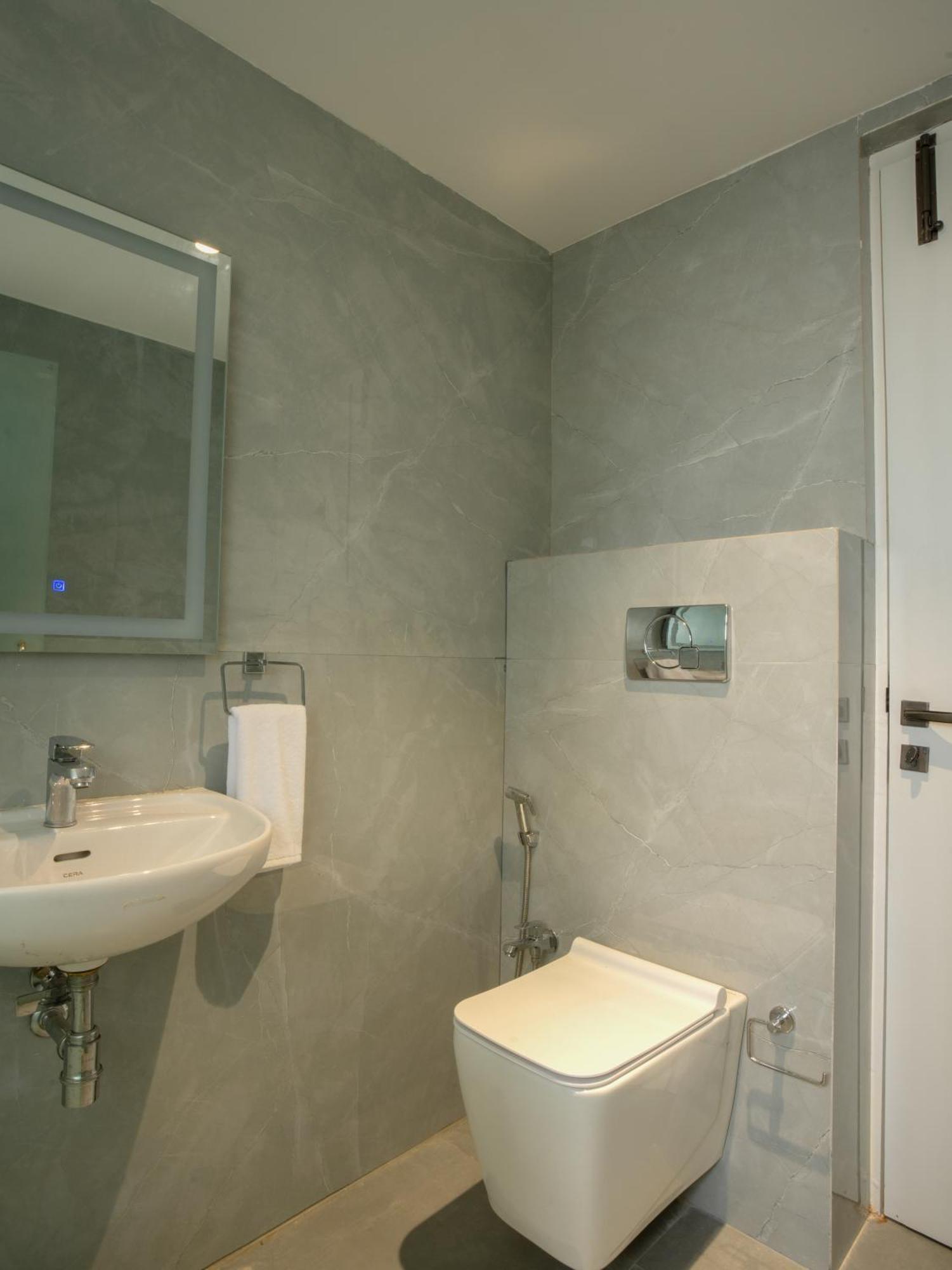 Let Apartment *