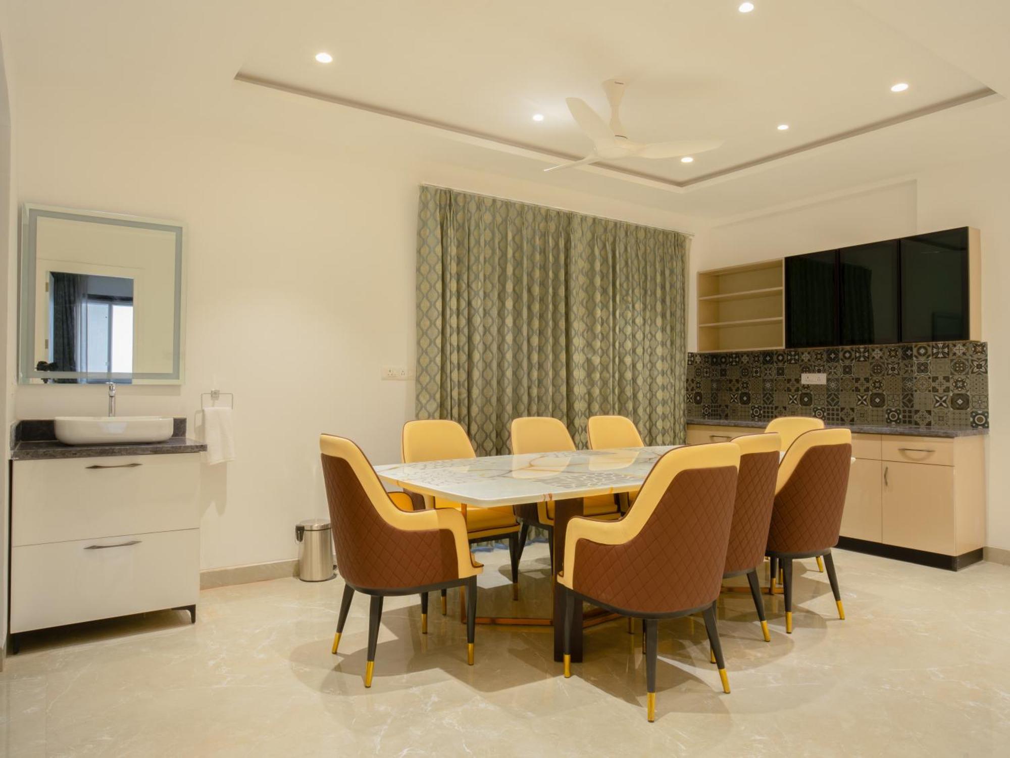 Apartment Let *