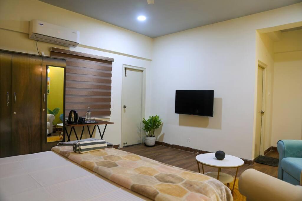 Casanova 1 Privatebedroom&sharedkitchen-gachibowli Hyderabad