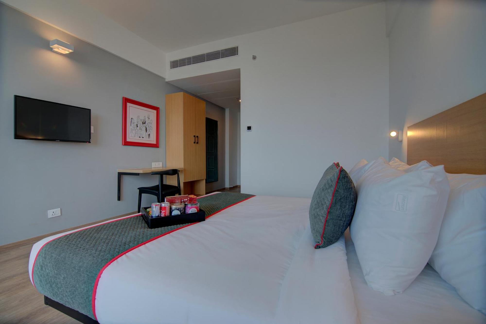 Townhouse De Alphabet Hotel
