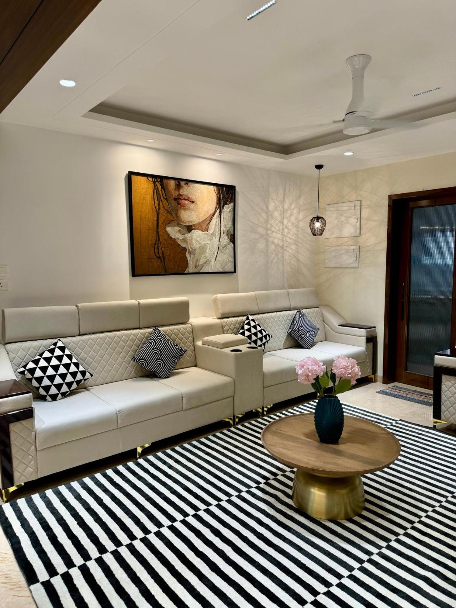 White Teak 3bhk Madhapur Apartment Hyderabad