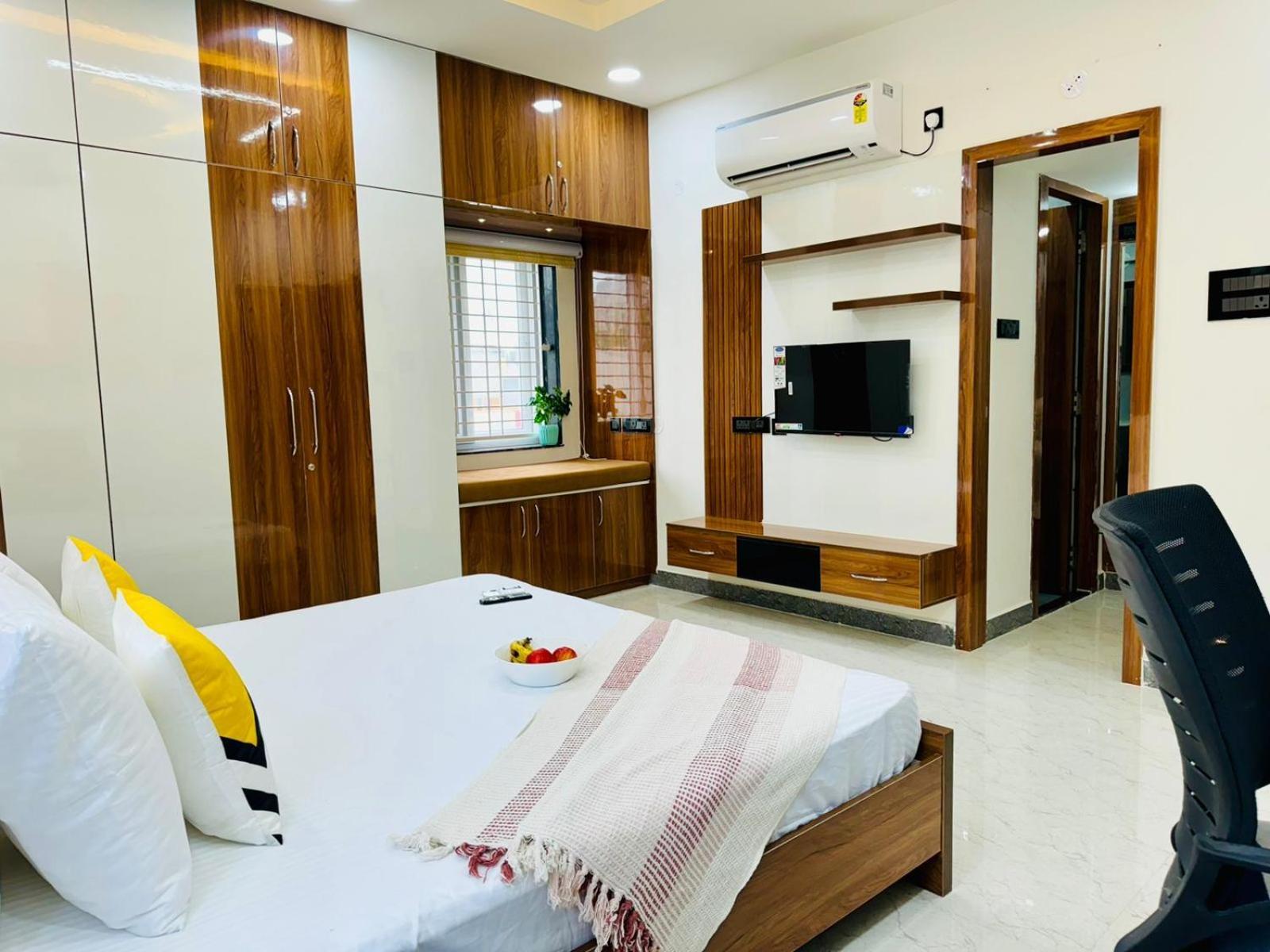 Bluo 3bhk Gachibowli - Kitchen, Lift, Parking Hyderabad