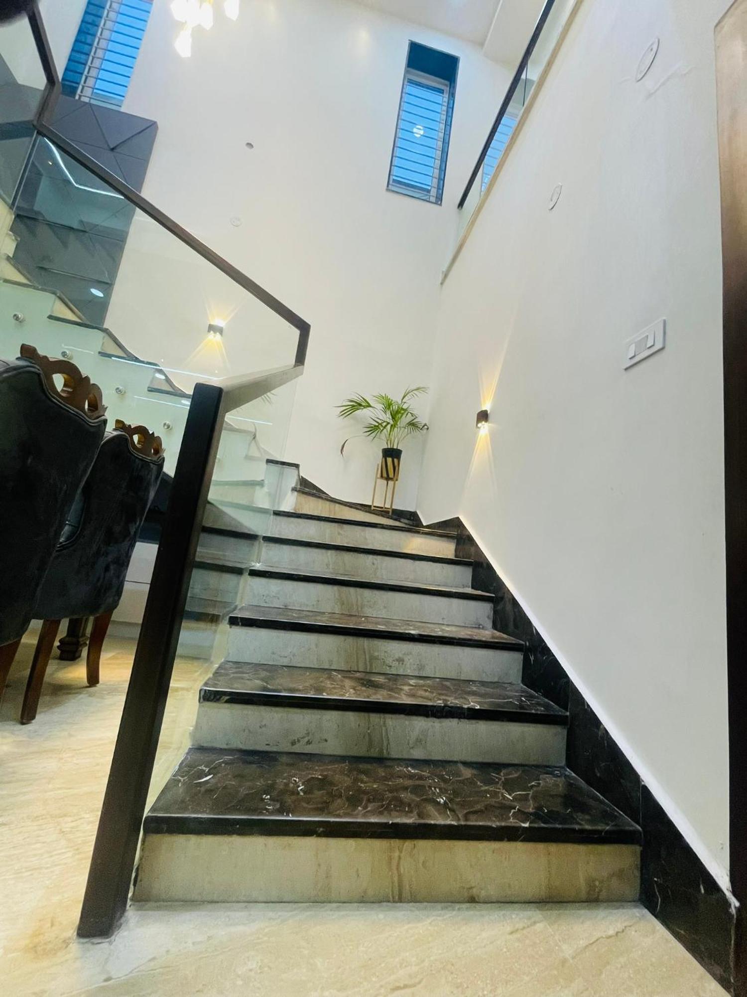 Luxurious Garden View Duplex Villa Hyderabad