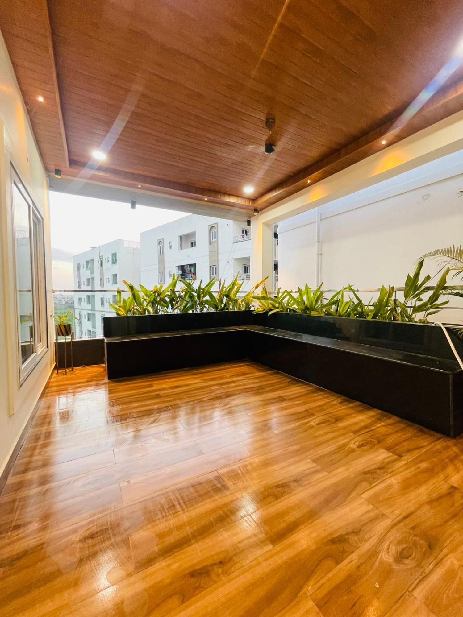 Villa Luxurious Garden View Duplex *