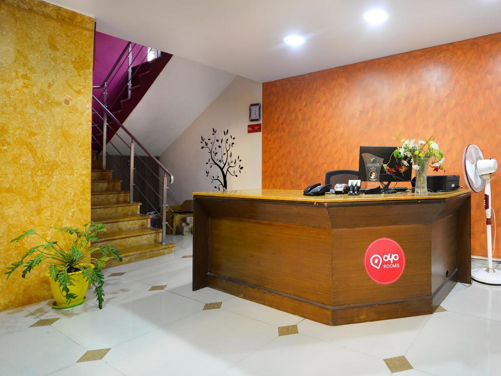 Hotel Oyo Banjara Hills Mla Colony