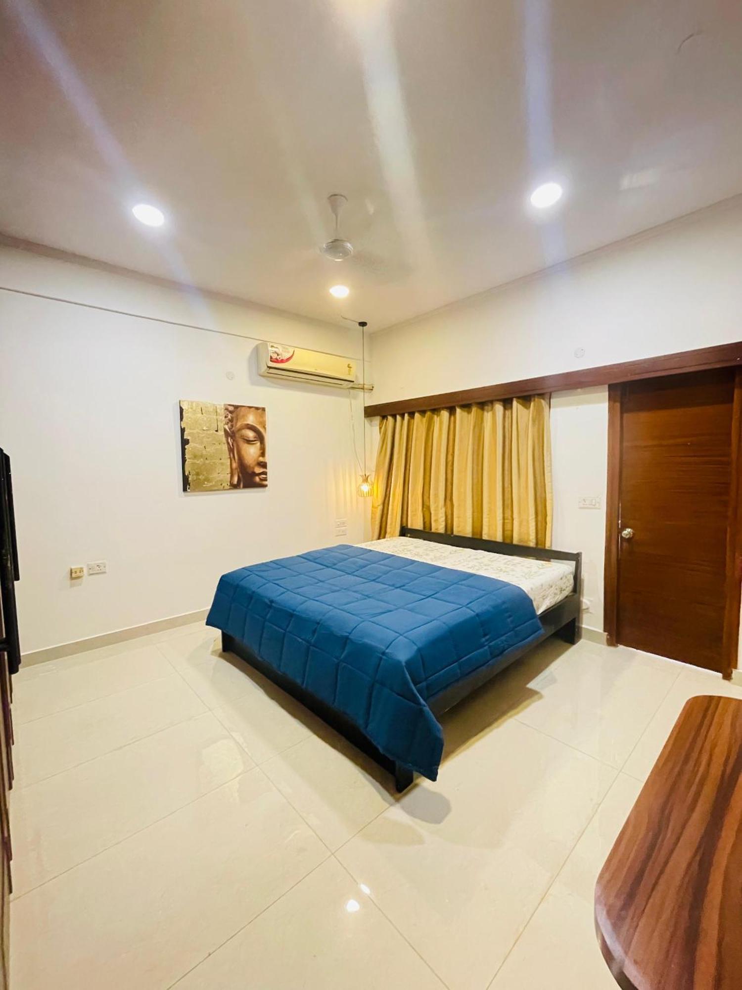 Chic Banjara Hills Apartment
