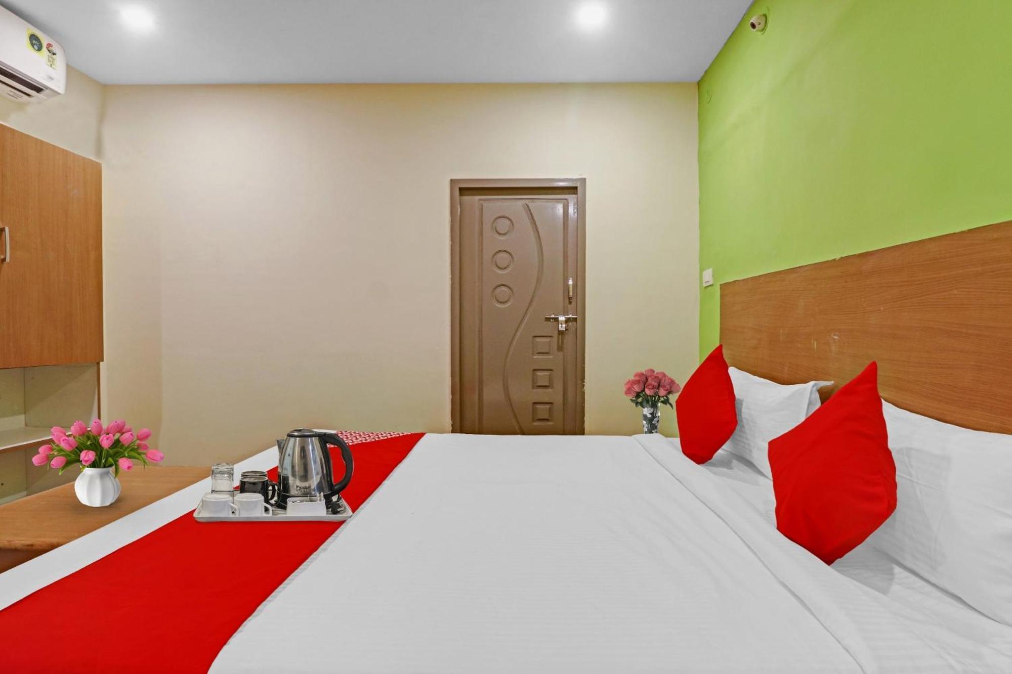 O Lavish 3* Hyderabad