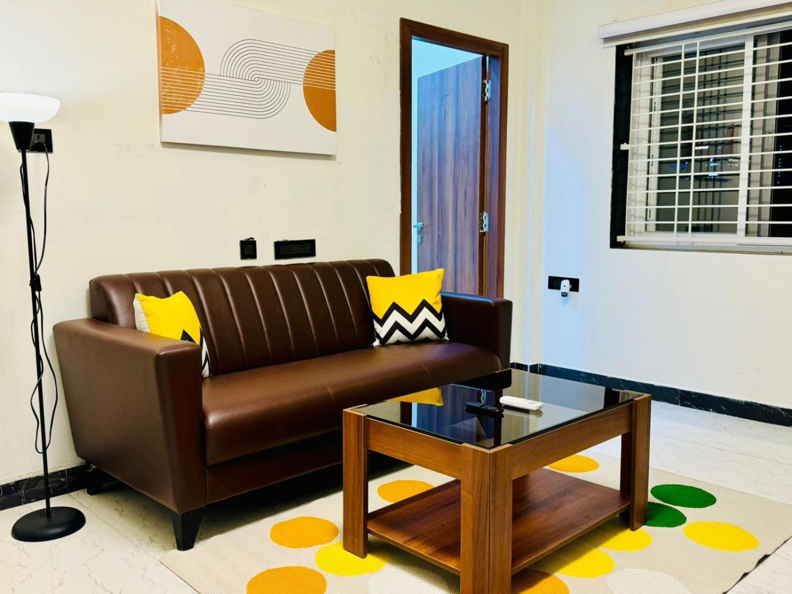 Bluo Penthouse Gachibowli - Terrace Garden Apartment *