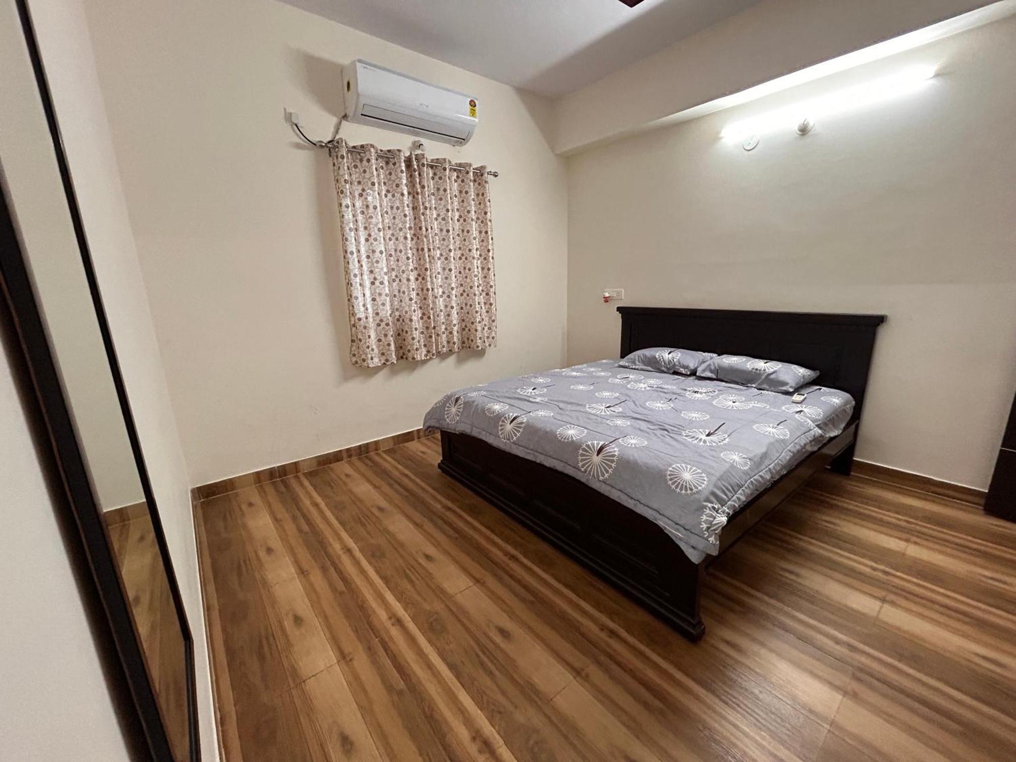 Mee Homes Madhapur Family Luxury Fully Furnished 2 Bhk Flats Apartment