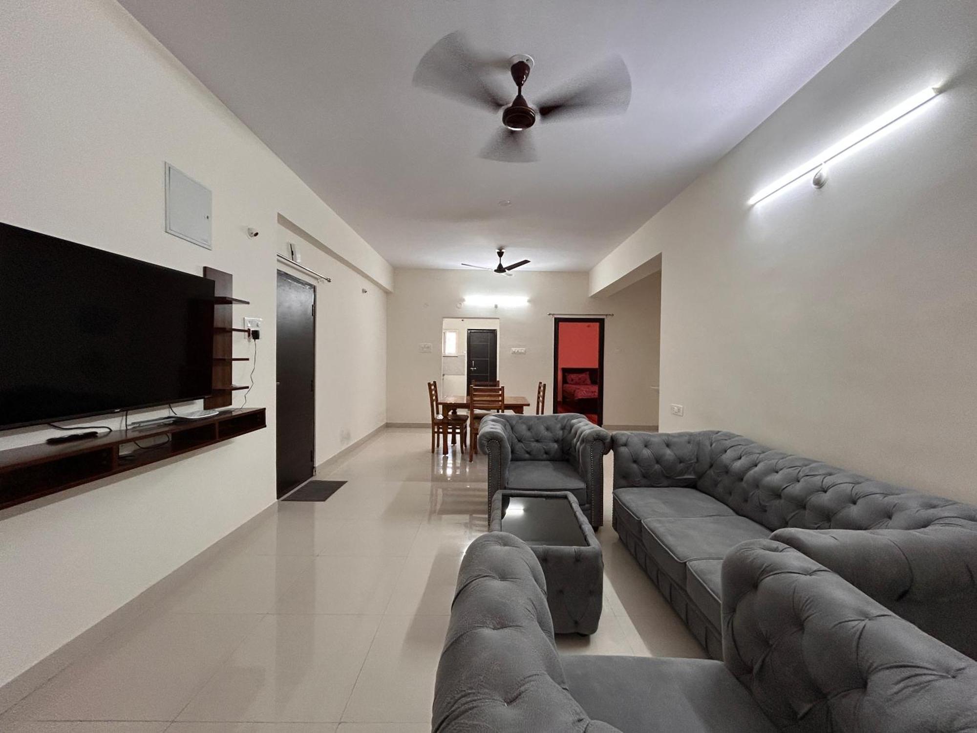 Mee Homes Madhapur Family Luxury Fully Furnished 2 Bhk Flats Hyderabad