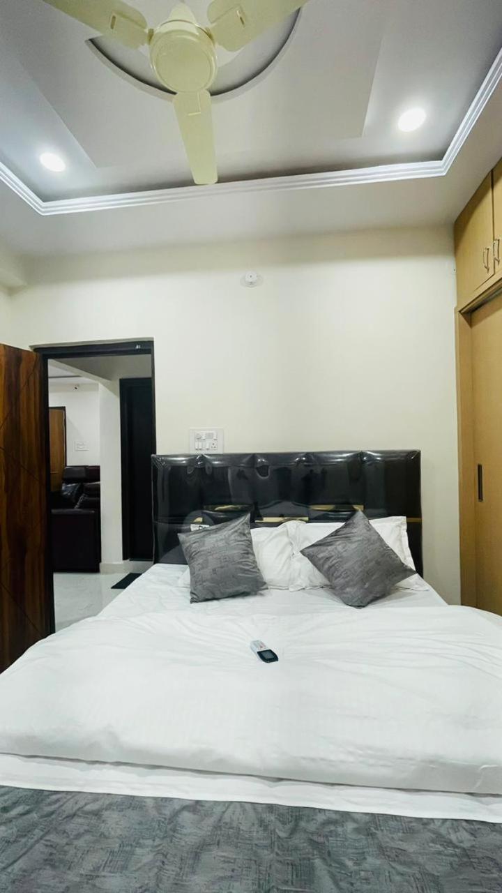 Viswanadhuni's Antilia Comfort 3bhk *
